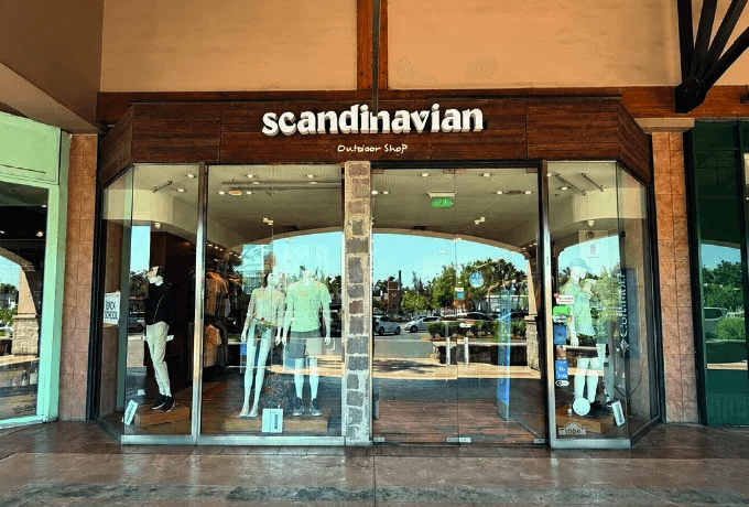 Scandinavian Palmas Pilar Shopping